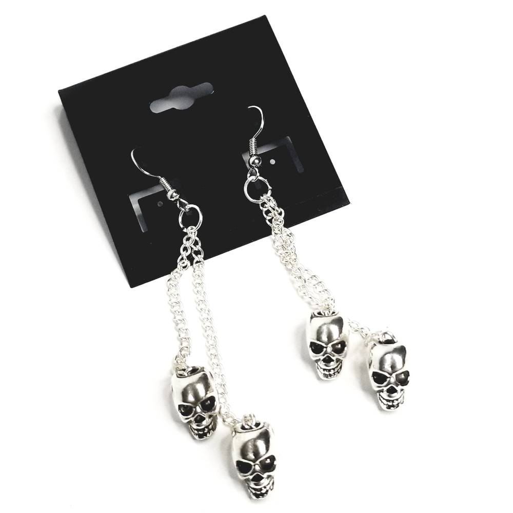 Skull Silver Dangle Earrings Goth Gothic